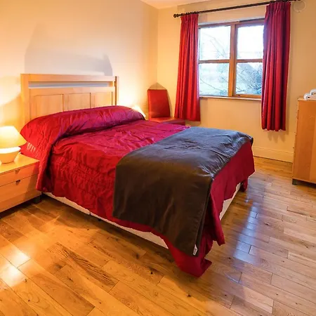 Croagh Patrick Hostel & Cottages Resort